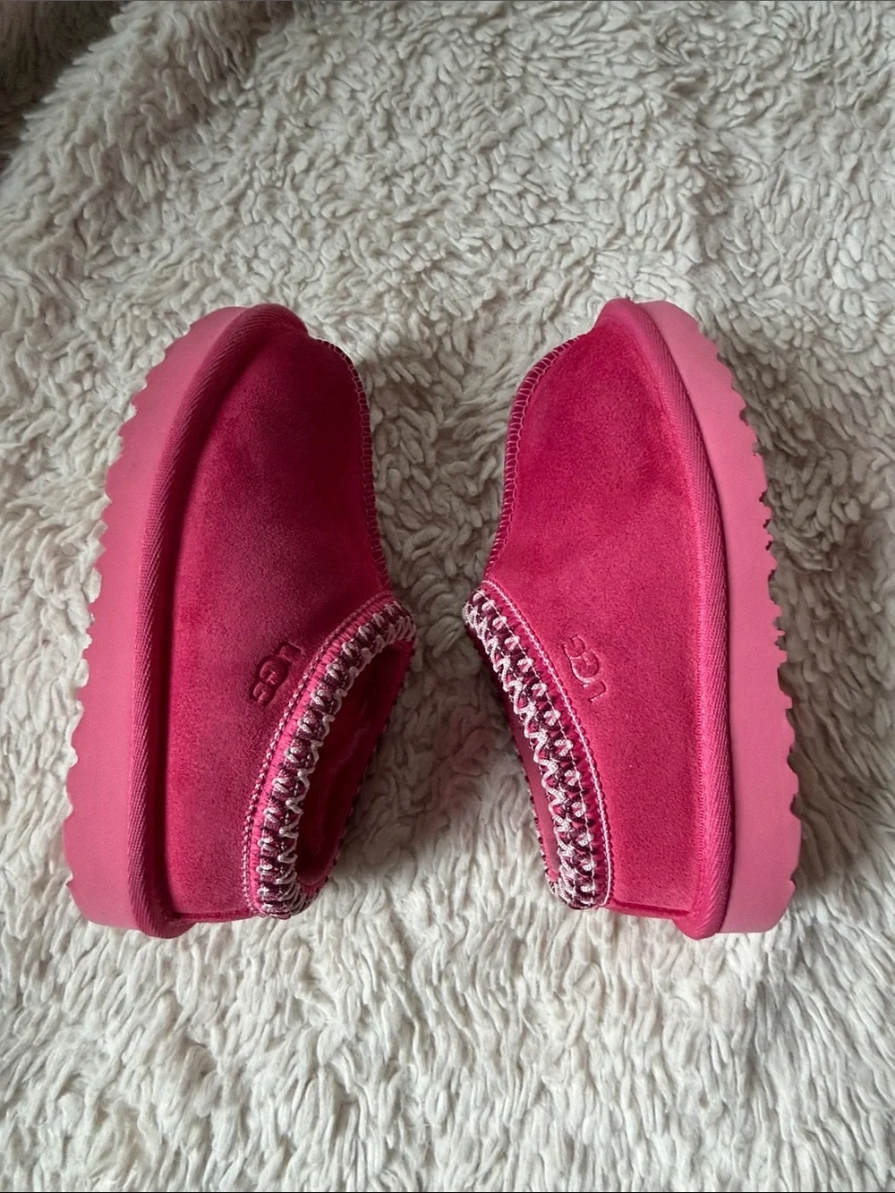 UGG slip slippers